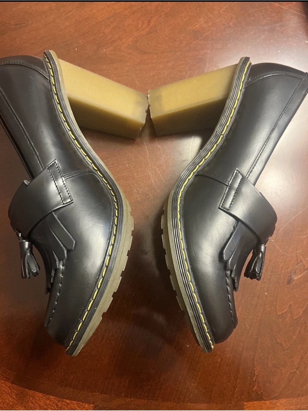 Dr. Martens Roma Leather Tassel Loafers Heels with Yellow Stitching Women’s 9